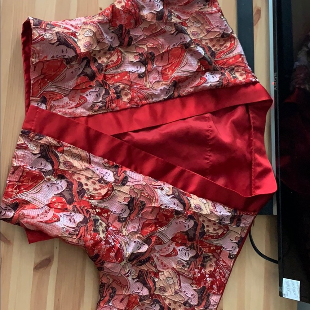 Red out wear women embroidery